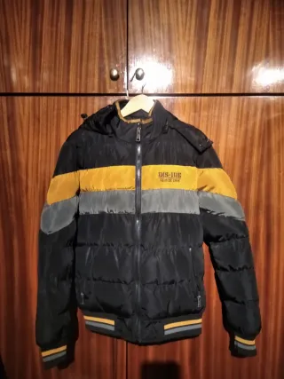 Abrigo niño talla S