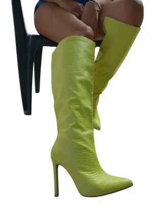 Stivali gialli pitonati tacco alto