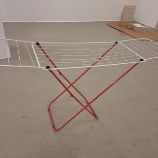 Tendedero Plegable Rojo