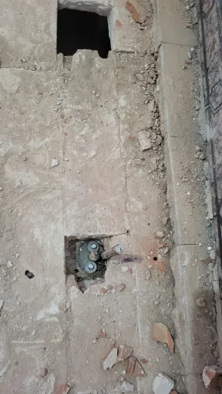 41 Conectores para vigas de madera