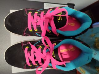 Zapatillas con ruedas desmontables