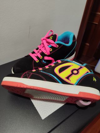 Zapatillas con ruedas desmontables