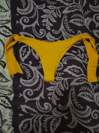Bikini Brasileño Amarillo Talla Única