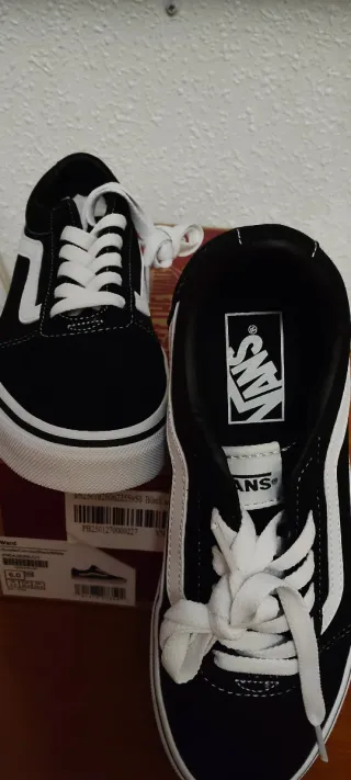 Zapatillas Vans Mujer Talla 36 Negras y Blancas