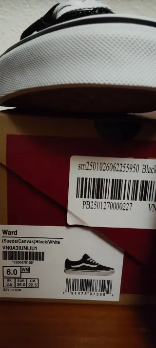 Zapatillas Vans Mujer Talla 36 Negras y Blancas