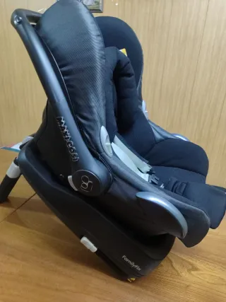 Maxi-Cosi FamilyFix Base