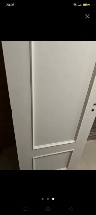 Pintamos lacamos puerta quitamos  gotelé alisados