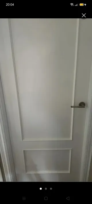 Pintamos lacamos puerta quitamos  gotelé alisados