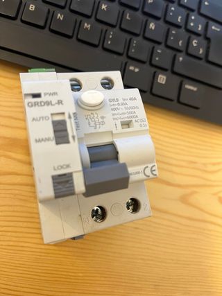 Interruptor Diferencial Rearmable 3