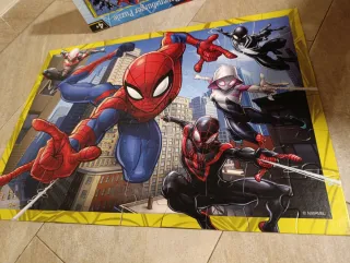 Puzzle Ravensburger Spider-Man Giant Floor 60 piez