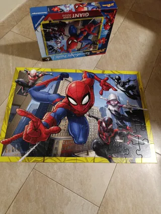 Puzzle Ravensburger Spider-Man Giant Floor 60 piez