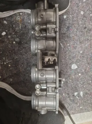 Cuerpo mariposa CBR1000 SC59