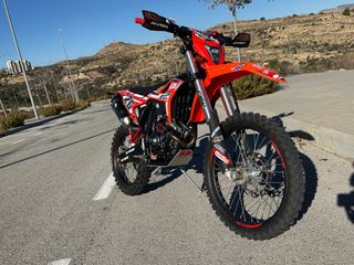 Beta RR 125 4T 2023 - 5000 km - Extras