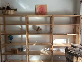 Estantería triple pino 150€