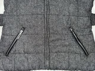 Chaqueta H&M gris con cinturón