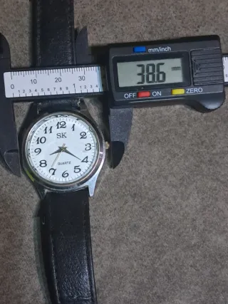 Reloj SK Cuarzo Negro/Plateado