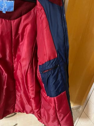 Cazadora hombre azul y roja