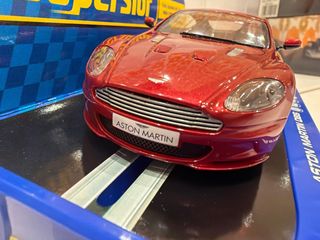 Scalextric Superslot Aston Martin DBS Rojo
