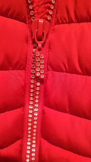 Chaquetón Guess Rojo con Capucha