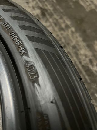 Neumáticos Habilead 215/45ZR16 90W