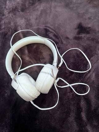 Auriculares blancos