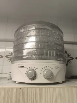 Deshidratadora de alimentos Brisa
