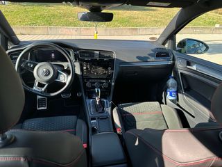 Volkswagen Golf GTI 7.5 Performance 245