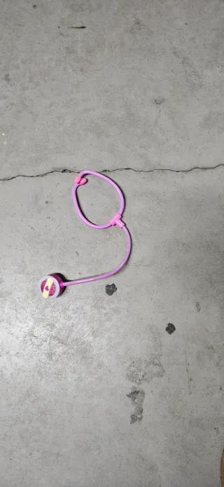 Estetoscopio de juguete rosa