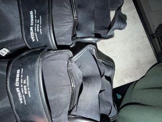 Espinilleras Venum MMA moethay