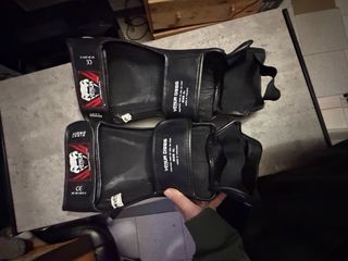 Espinilleras Venum MMA moethay