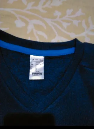 Jersey azul de hombre con parches