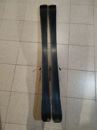 Esquís Dynastar 145cm con bastones