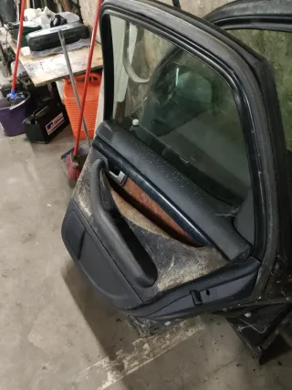 Puerta trasera derecha Audi A4 B6 1.9 TDI