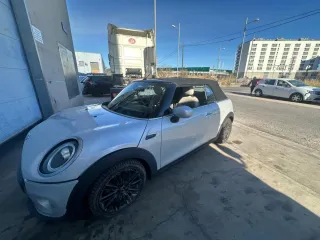 MINI Cabrio 2021