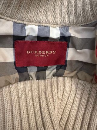 Chaleco Burberry Beige Sin Manga