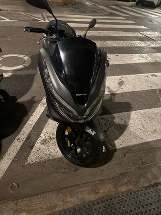 Honda PCX 125 (2018) 39.000 km