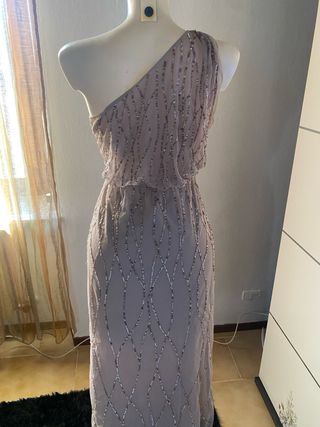 Abito lungo con paillettes