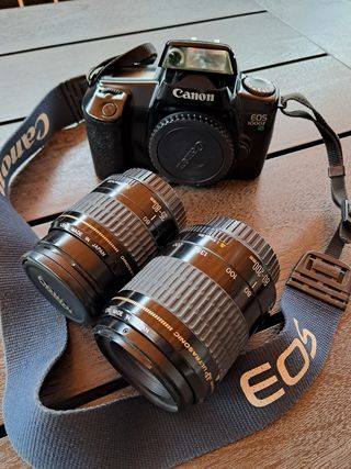 Canon EOS 1000F Cámara Analógica + Lentes
