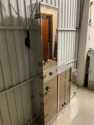 Armarios de baño metálicos con espejo