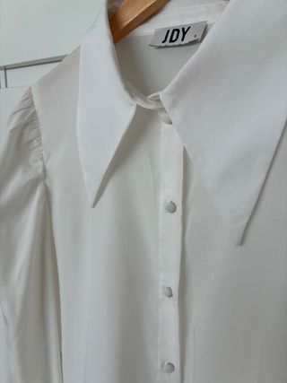 Camisa fluida blanca (S)