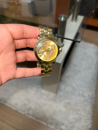 Reloj Guess Mujer Dorado