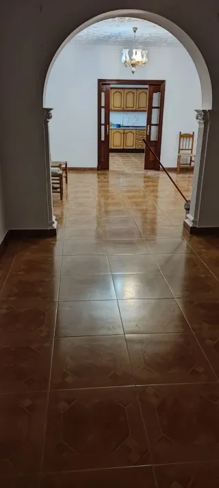 Casa con negocio