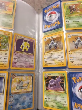 Colección cartas Pokémon Holo y no Holo