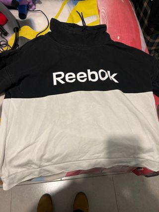 Sudadera Reebok bicolor blanco y negro