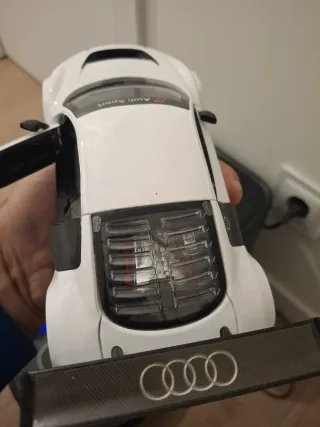 Audi R8 LMS Carreras 1/24