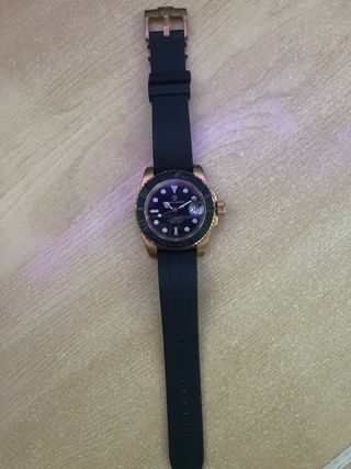 Reloj Pagani Design Negro y Dorado