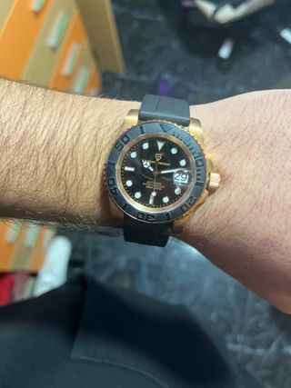 Reloj Pagani Design Negro y Dorado