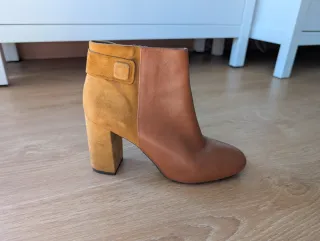 Botines Geox Piel y Ante Tacon