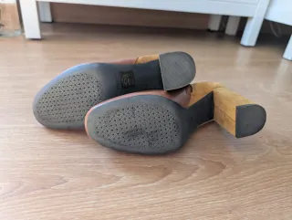 Botines Geox Piel y Ante Tacon