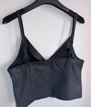 Top efecto cuero Zara Talla L